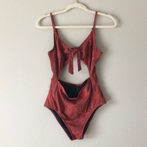 UO Out from Under One Piece Swimsuit M